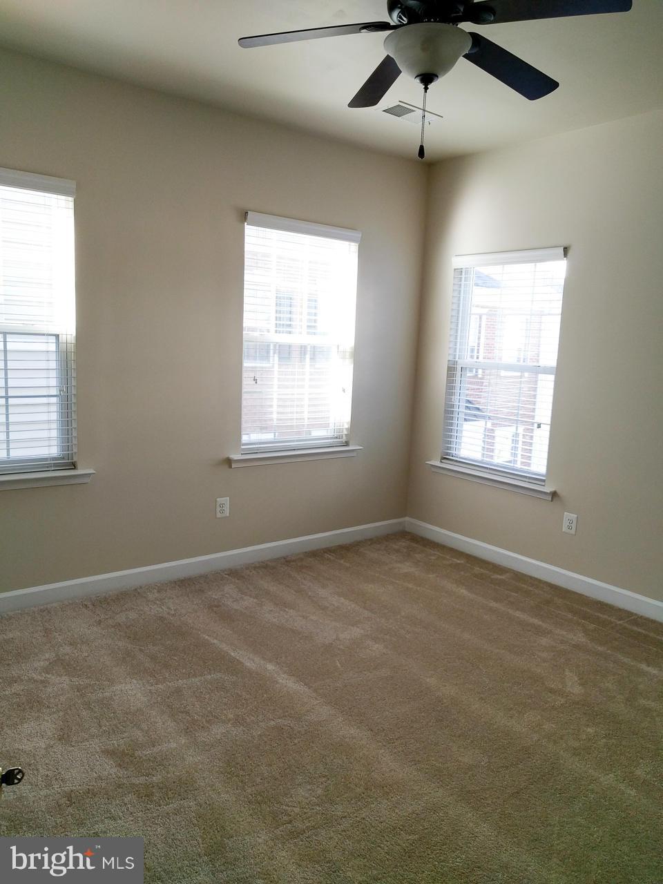 TOWN CENTER AT CAMP SPRINGS - Residential Lease