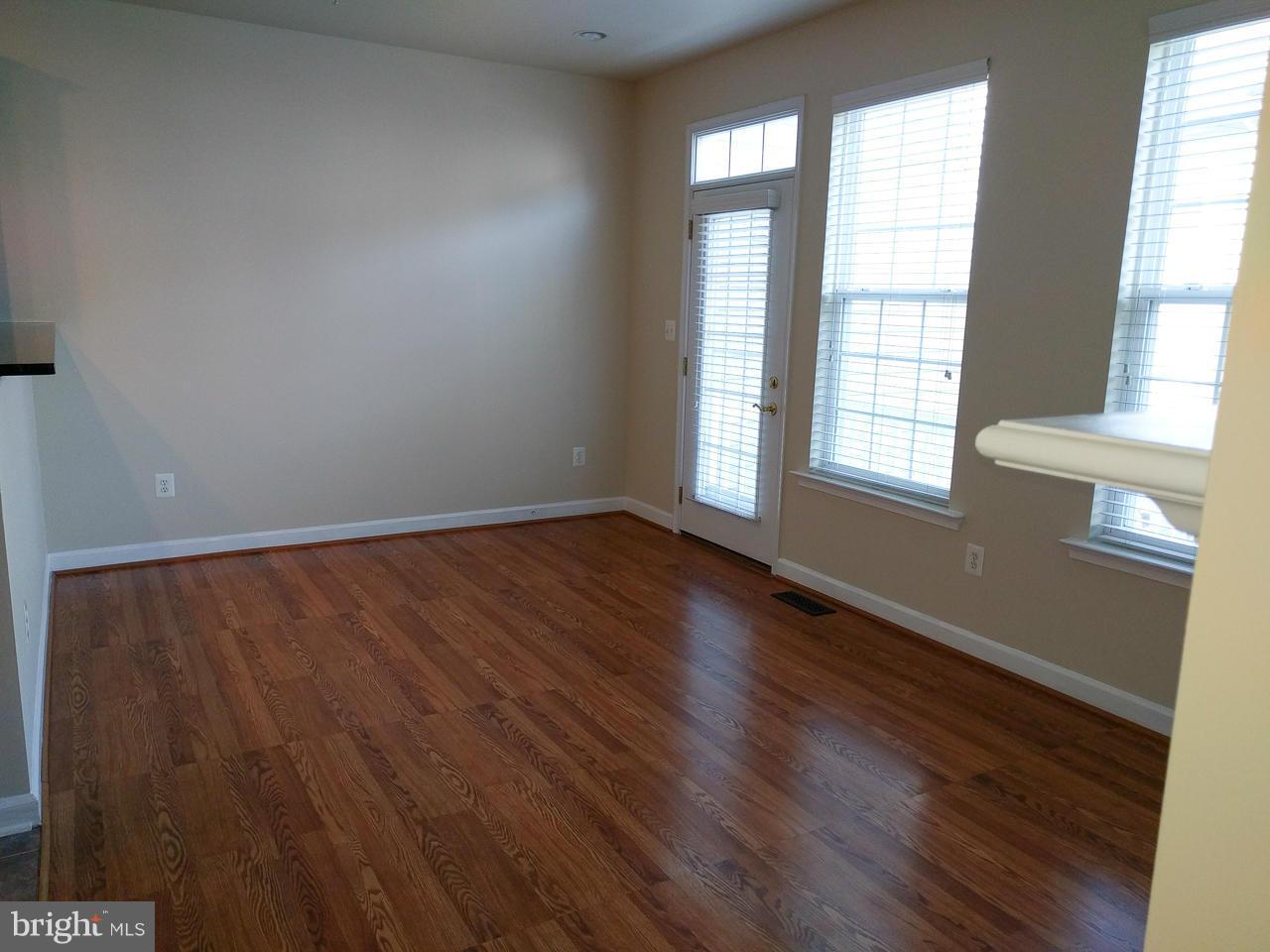 TOWN CENTER AT CAMP SPRINGS - Residential Lease