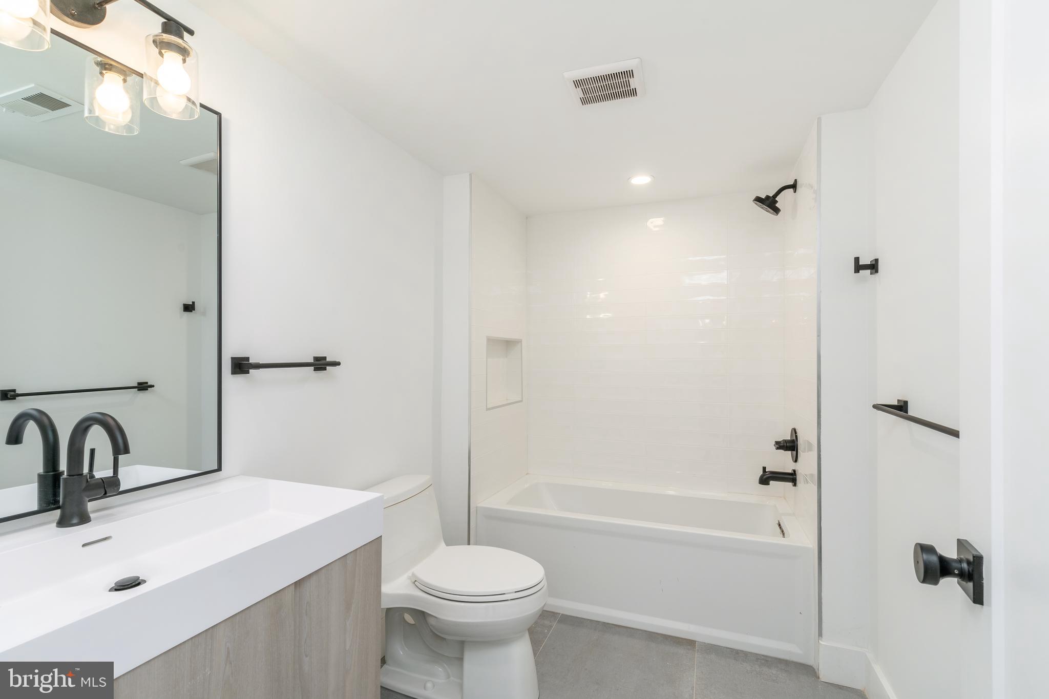 GRADUATE HOSPITAL - Residential