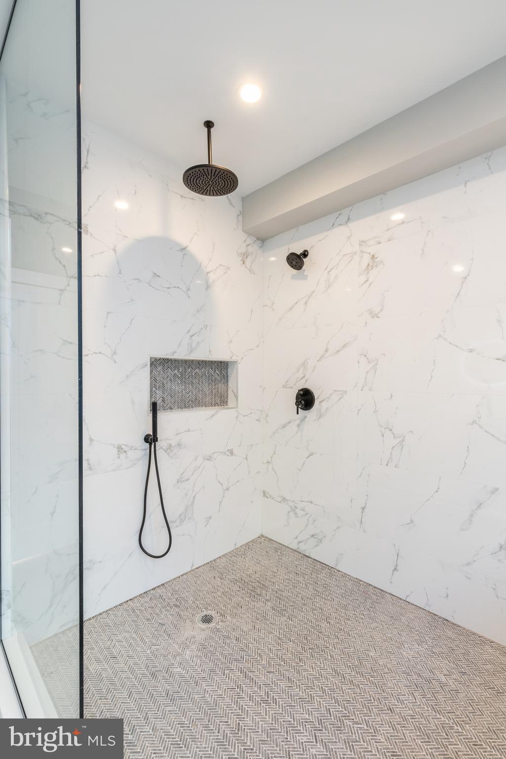 GRADUATE HOSPITAL - Residential