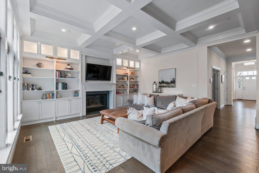 MAPLE LAWN - Residential