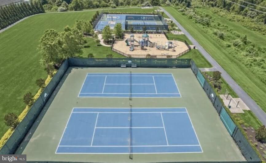 MAPLE LAWN - Residential