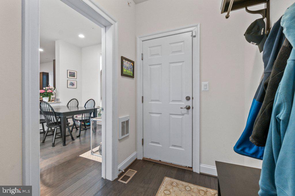 MAPLE LAWN - Residential