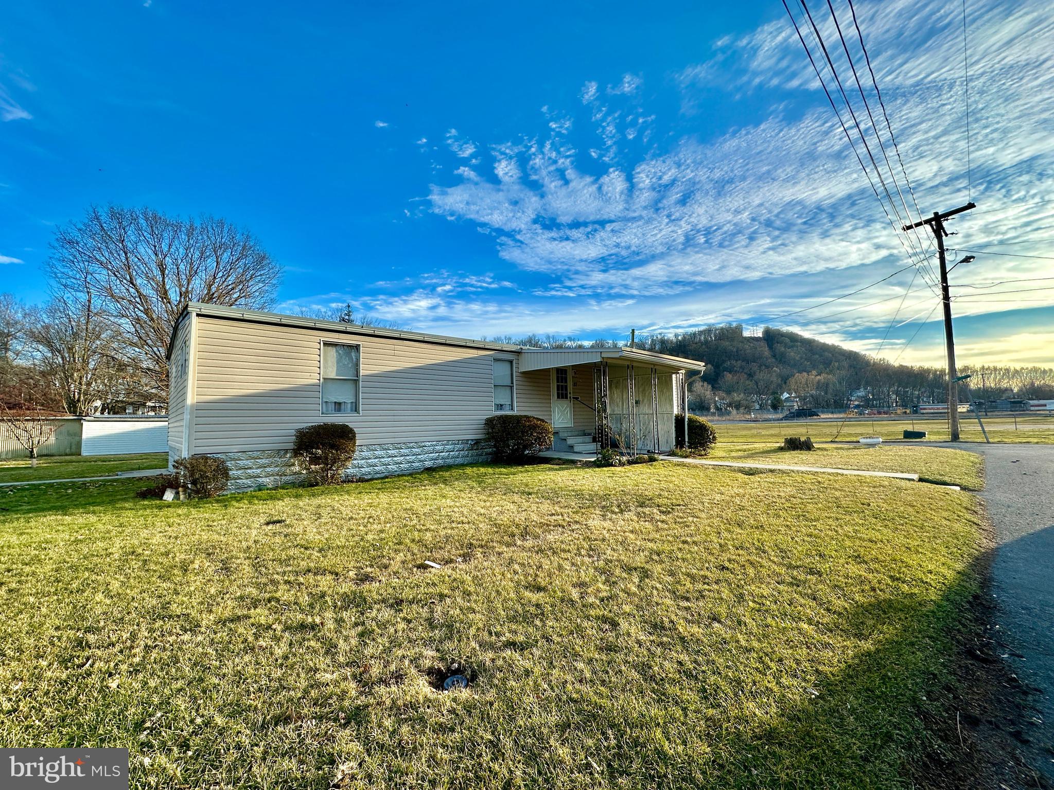 RIDGELEY - Residential