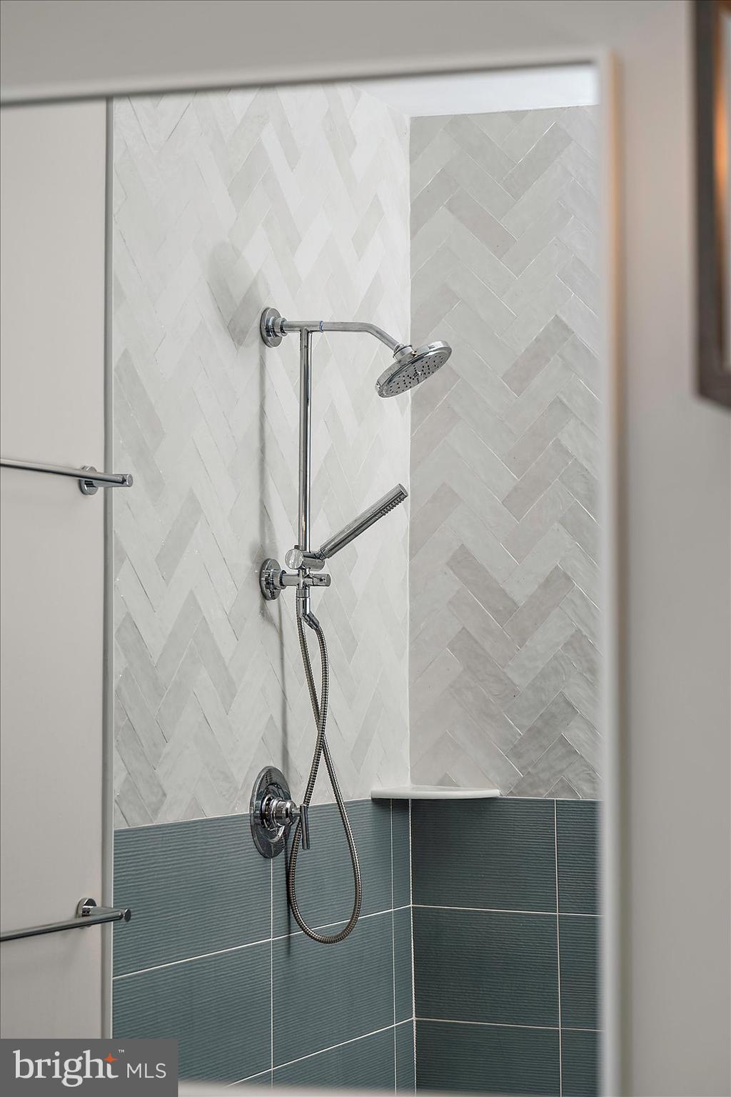 ESTATES AT INLET ISLE - Residential