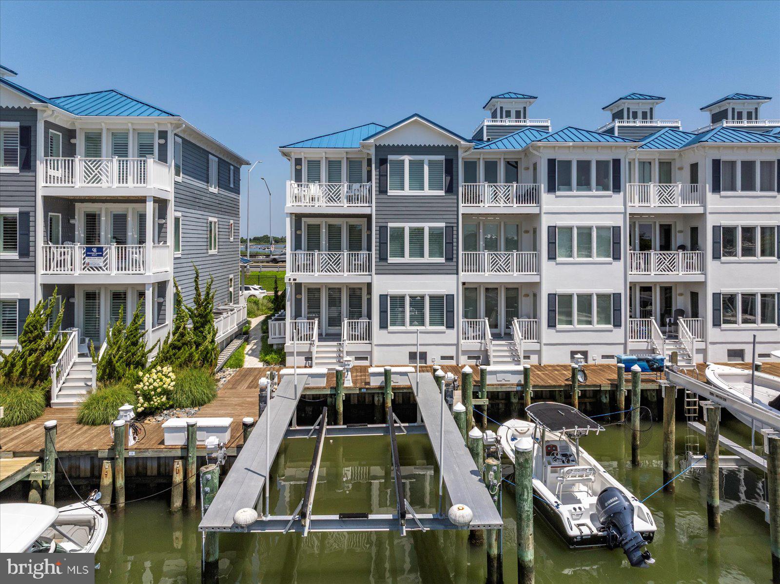 ESTATES AT INLET ISLE - Residential