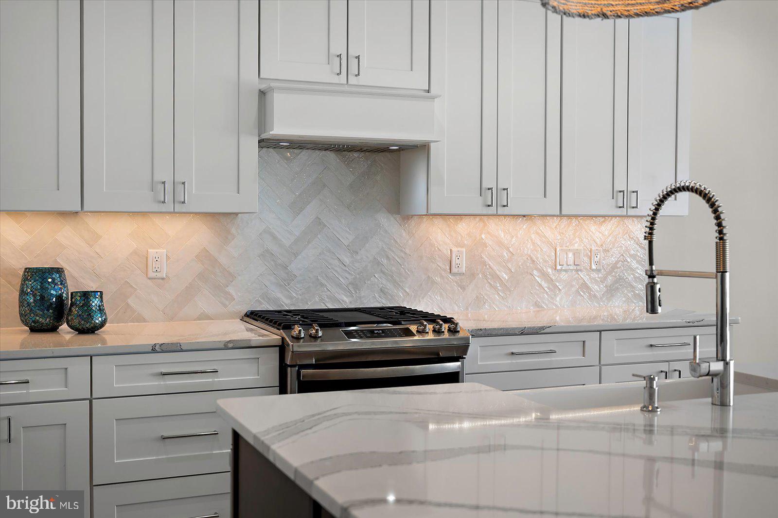 ESTATES AT INLET ISLE - Residential