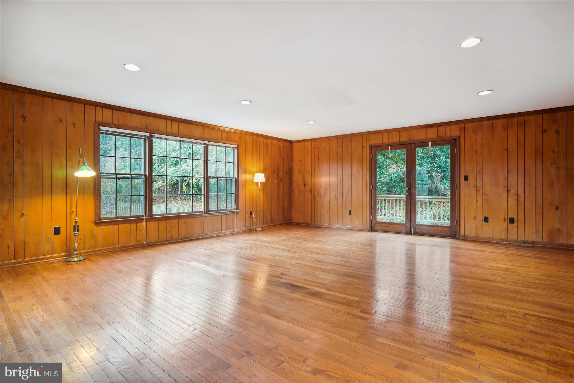 CHAIN BRIDGE WOODS - Residential