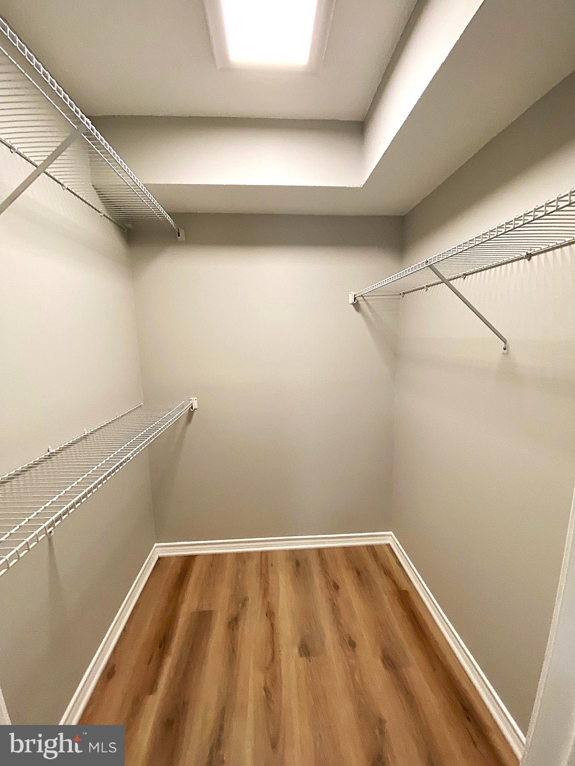 FOUNTAINS AT MCLEAN - Residential