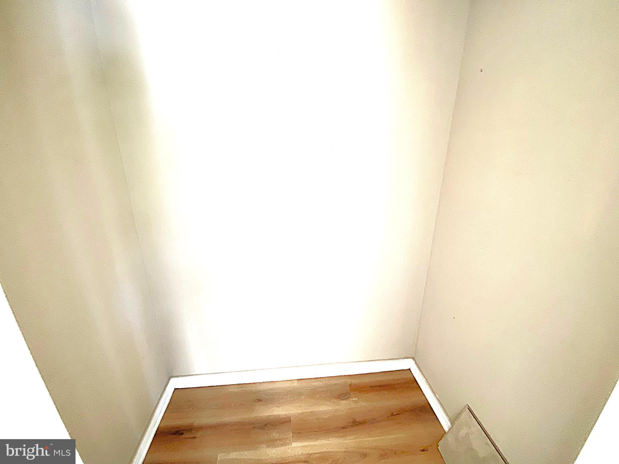 FOUNTAINS AT MCLEAN - Residential