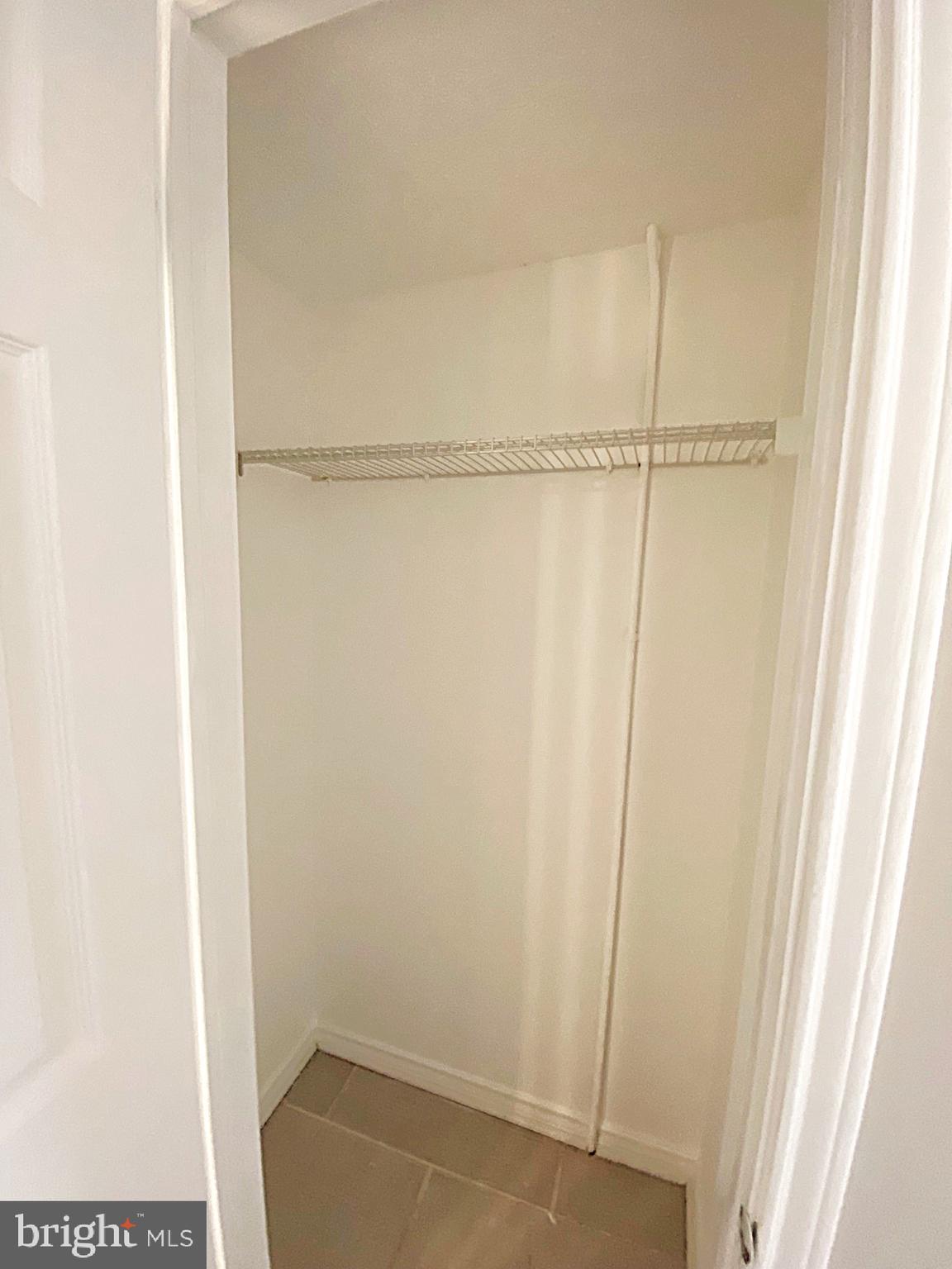 FOUNTAINS AT MCLEAN - Residential