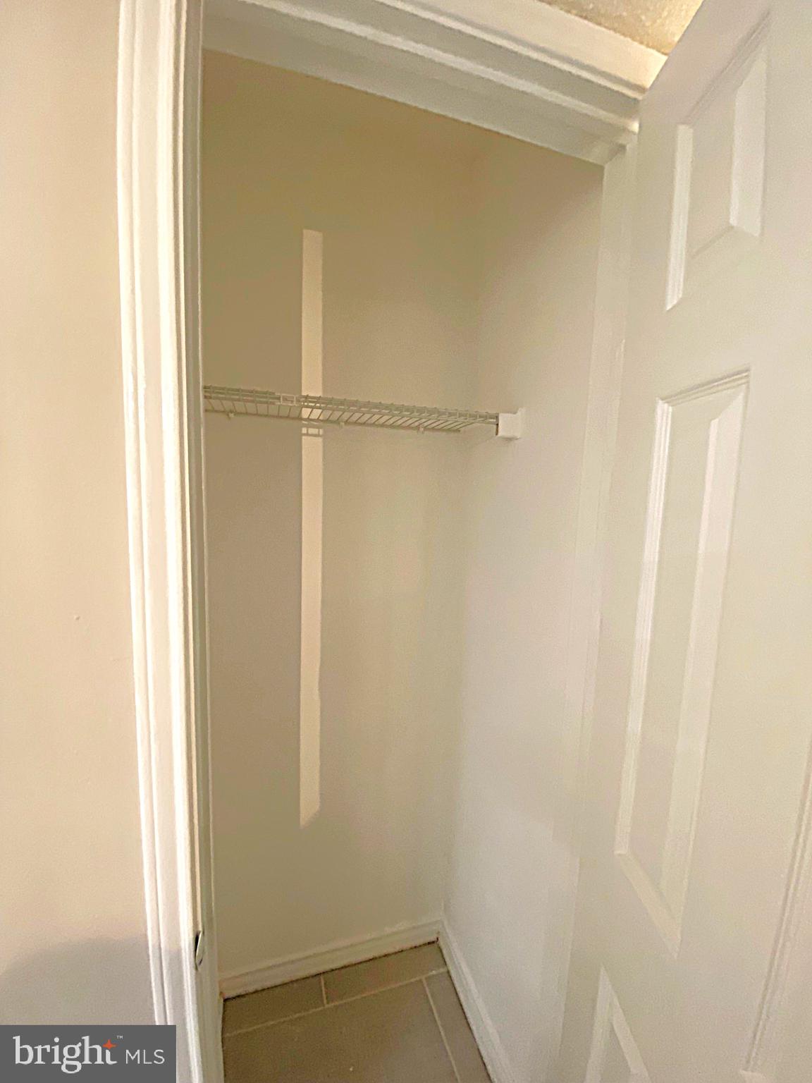 FOUNTAINS AT MCLEAN - Residential