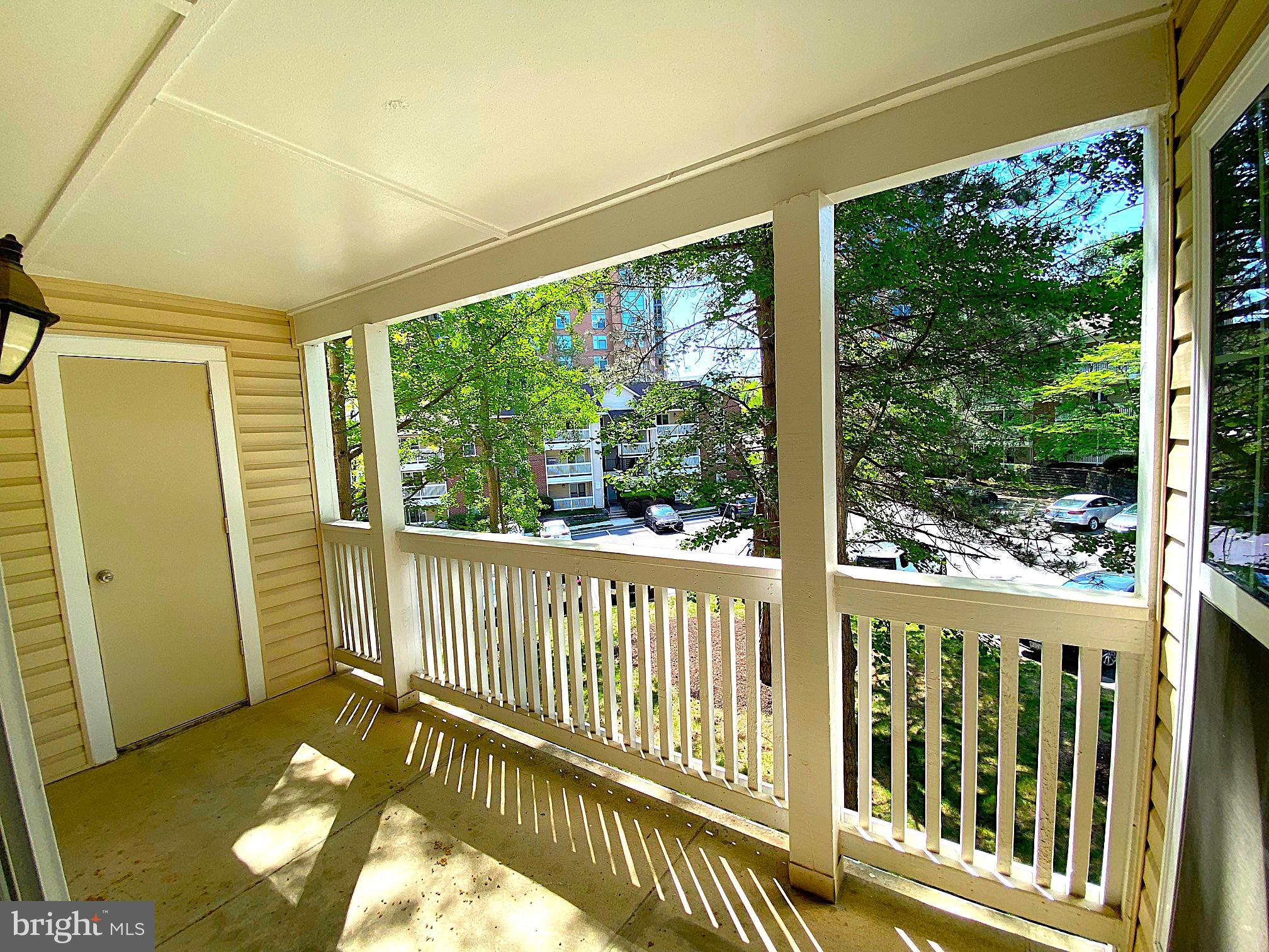 FOUNTAINS AT MCLEAN - Residential