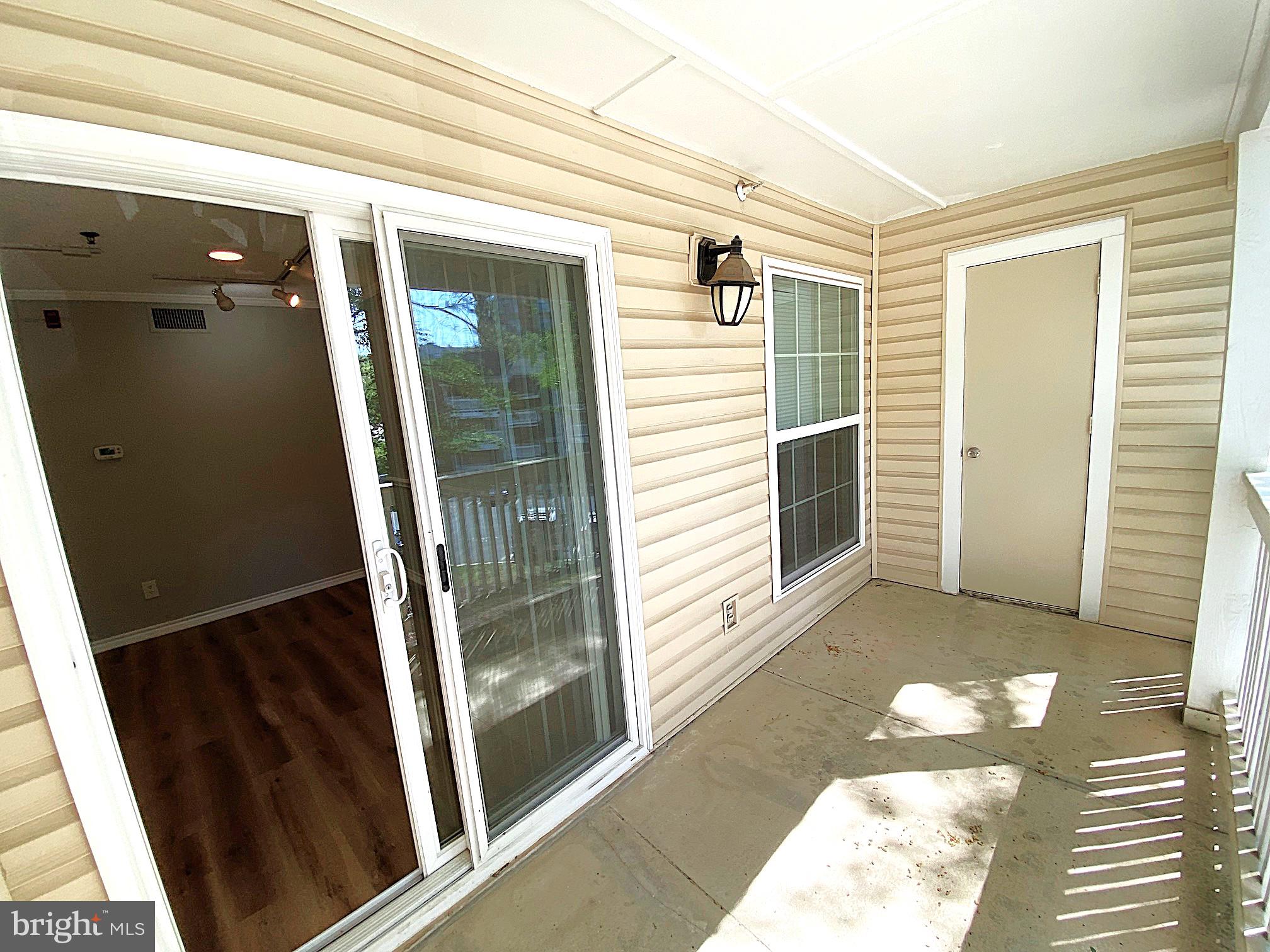 FOUNTAINS AT MCLEAN - Residential