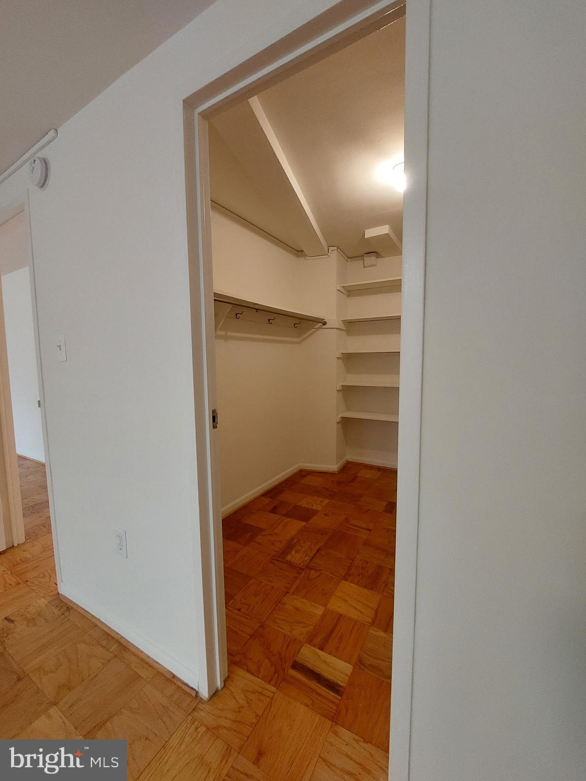 GROSVENOR PARK - Residential Lease