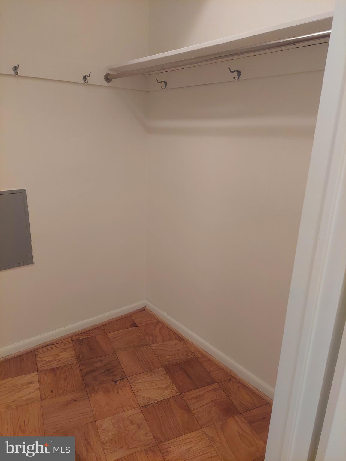 GROSVENOR PARK - Residential Lease