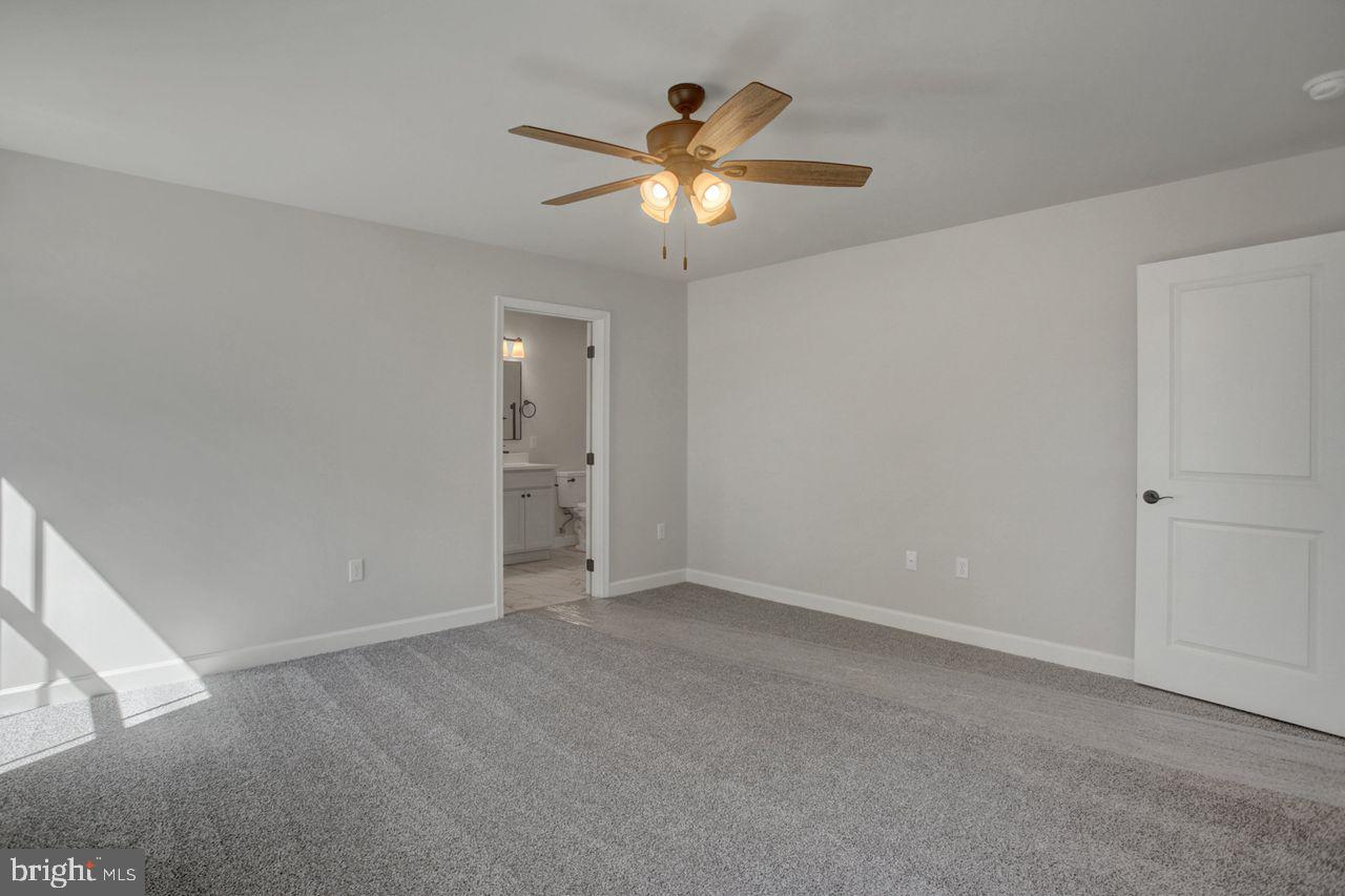 PENN NATIONAL GOLF COURSE COMMUNITY - Residential