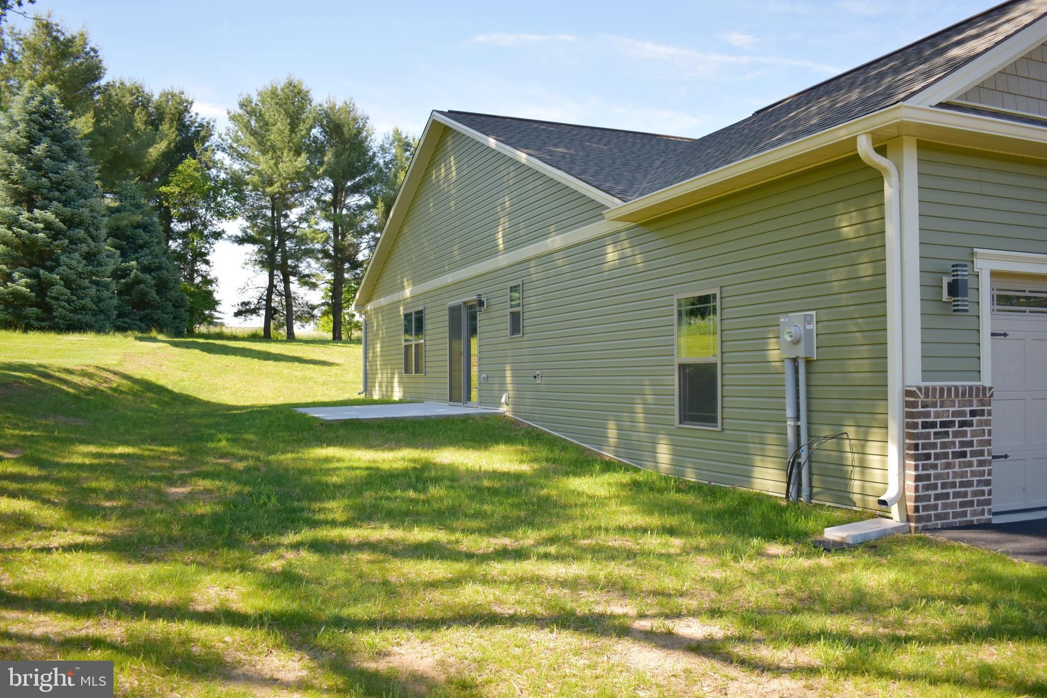 PENN NATIONAL GOLF COURSE COMMUNITY - Residential