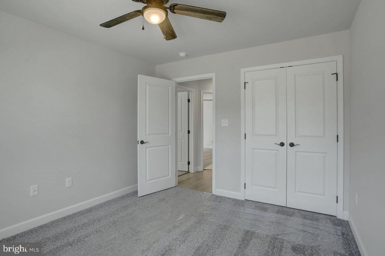 PENN NATIONAL GOLF COURSE COMMUNITY - Residential