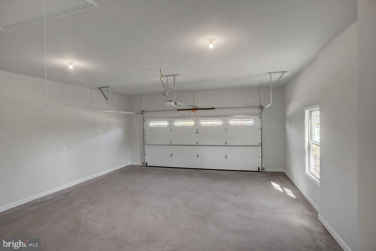 PENN NATIONAL GOLF COURSE COMMUNITY - Residential