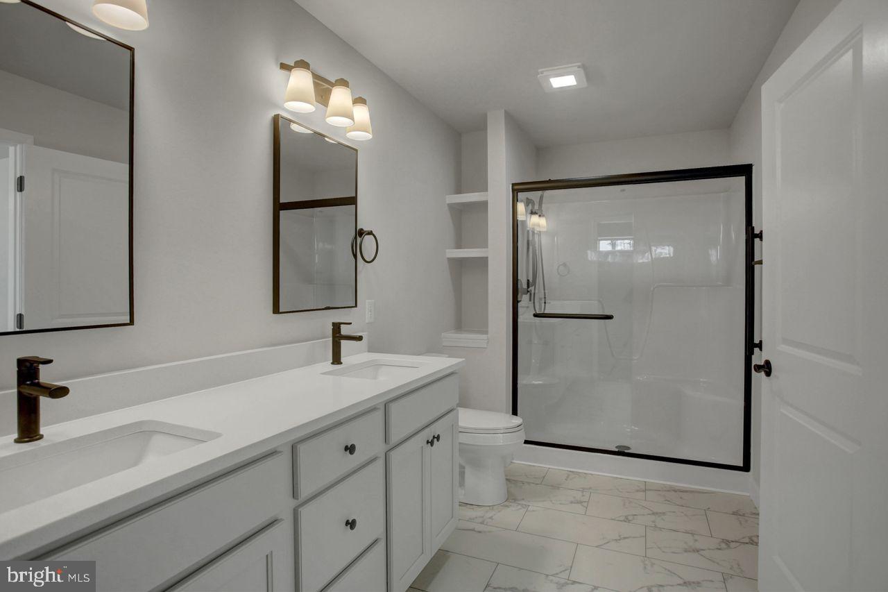 PENN NATIONAL GOLF COURSE COMMUNITY - Residential