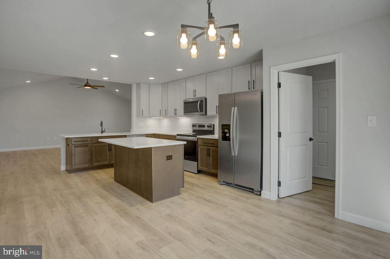 PENN NATIONAL GOLF COURSE COMMUNITY - Residential