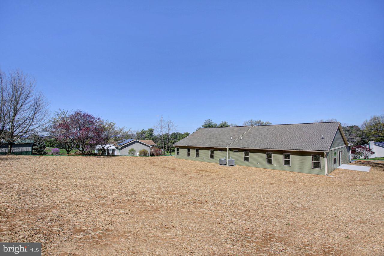 PENN NATIONAL GOLF COURSE COMMUNITY - Residential