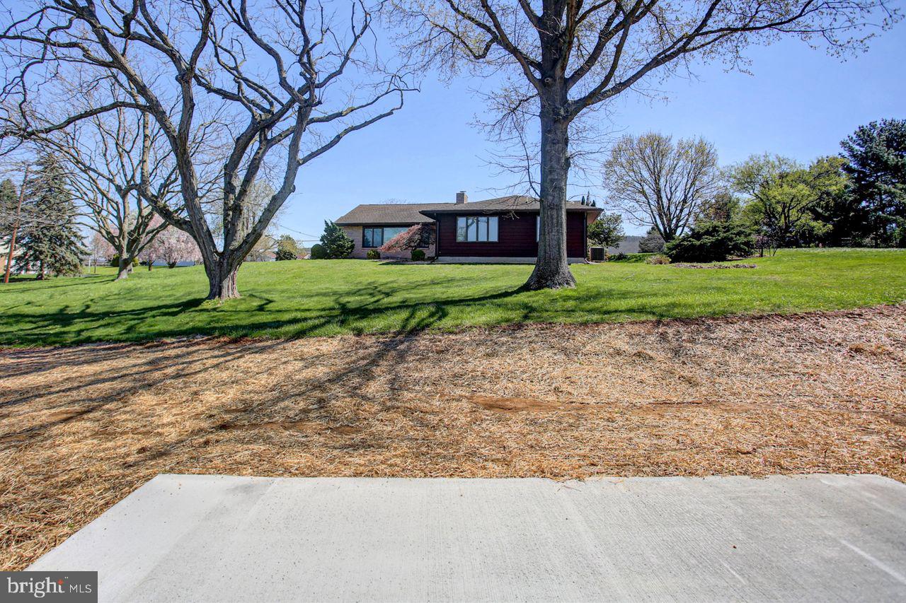 PENN NATIONAL GOLF COURSE COMMUNITY - Residential