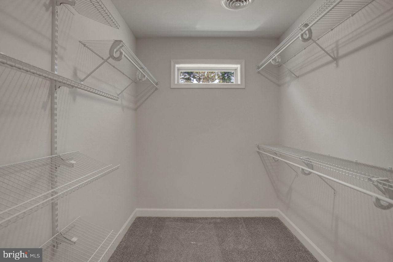 PENN NATIONAL GOLF COURSE COMMUNITY - Residential