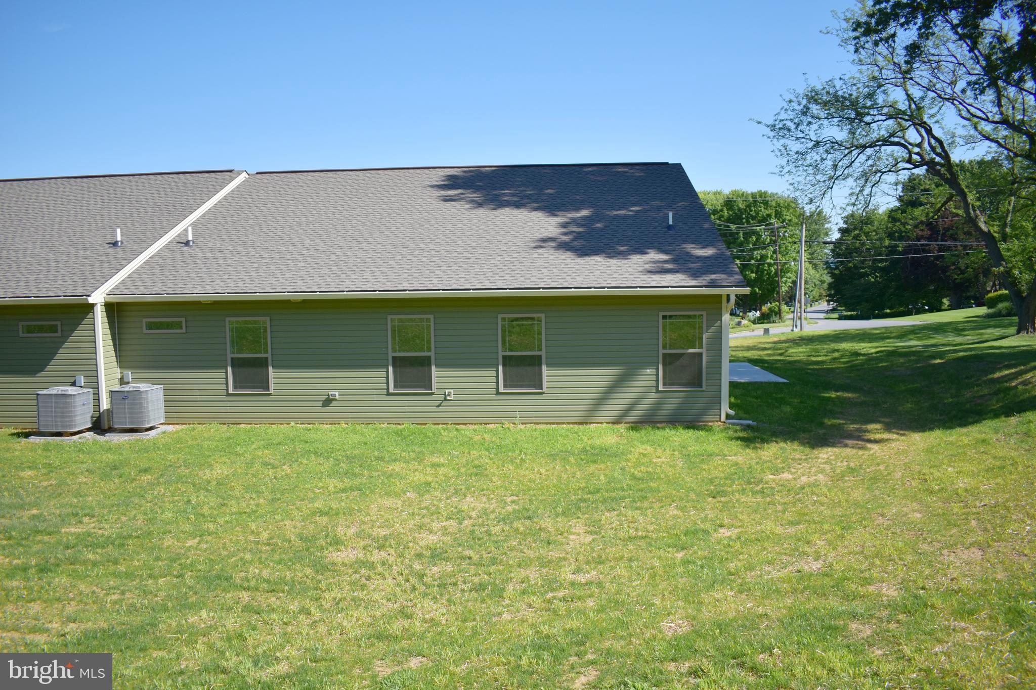 PENN NATIONAL GOLF COURSE COMMUNITY - Residential