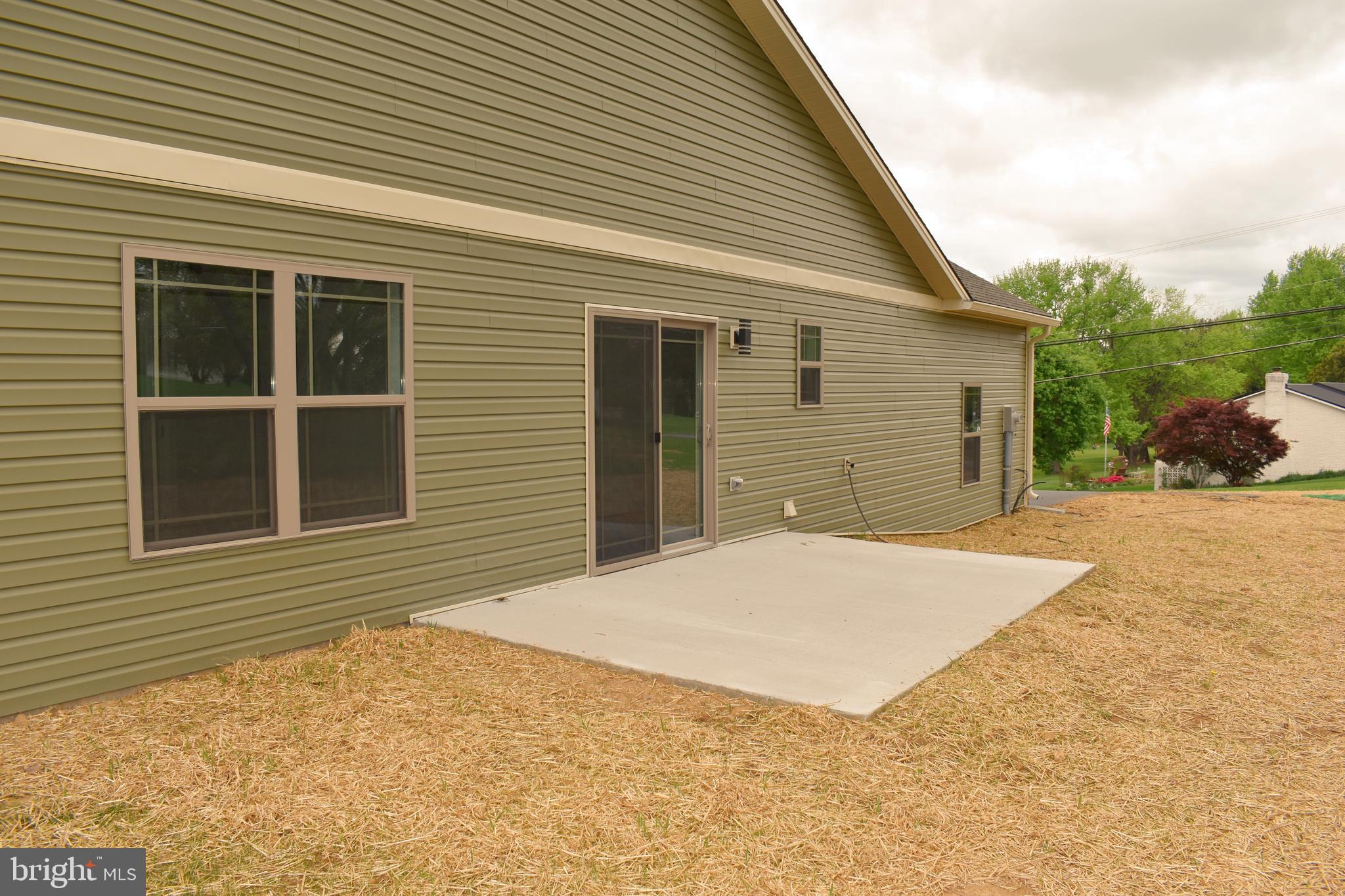 PENN NATIONAL GOLF COURSE COMMUNITY - Residential