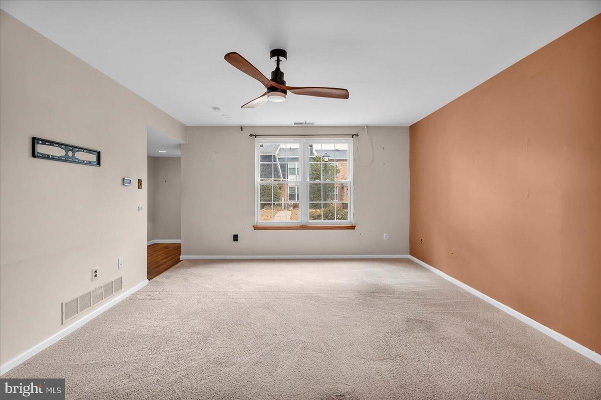 2126 HARBOUR DRIVE 2126