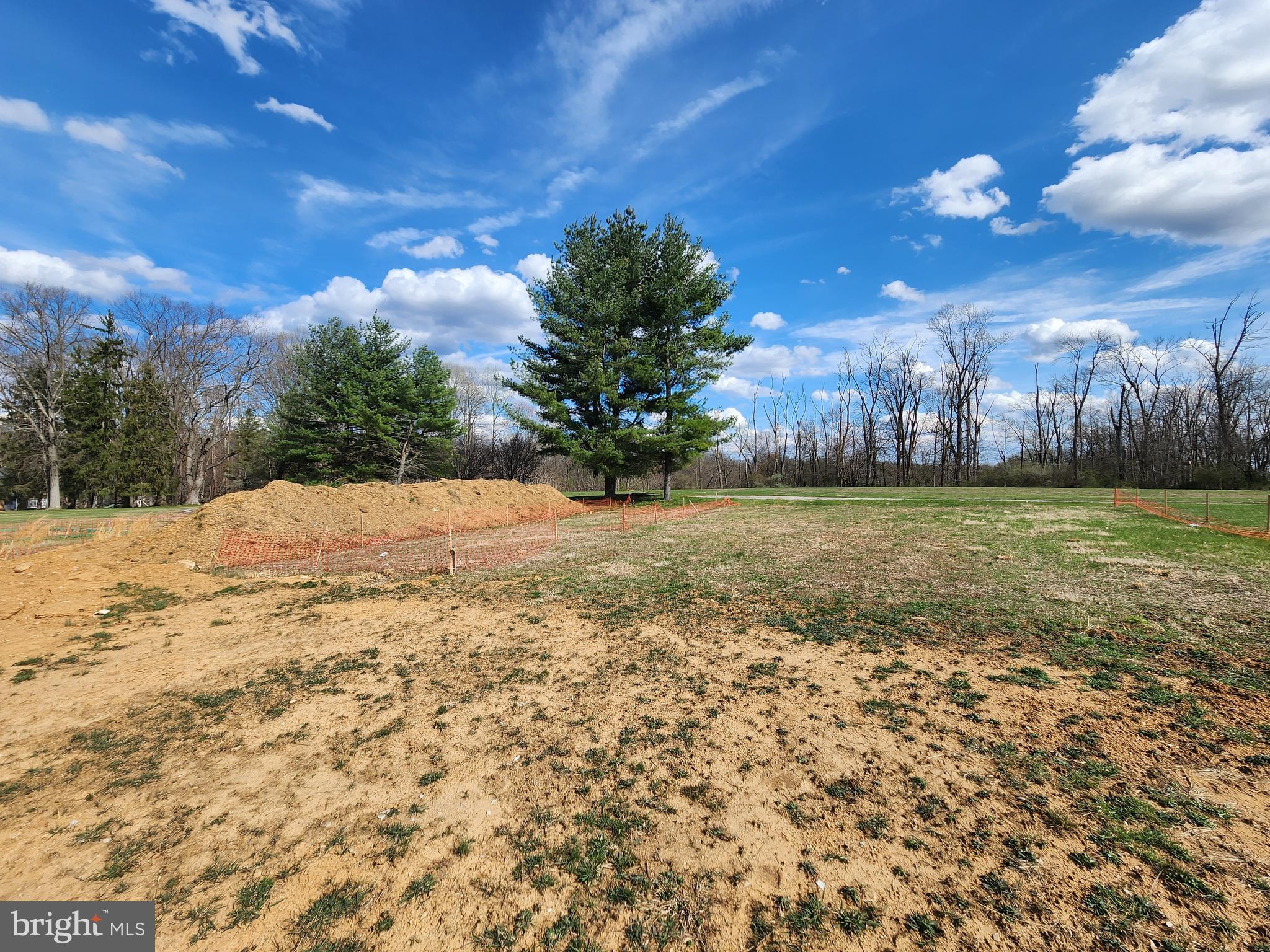 TANGLEWOOD - Residential