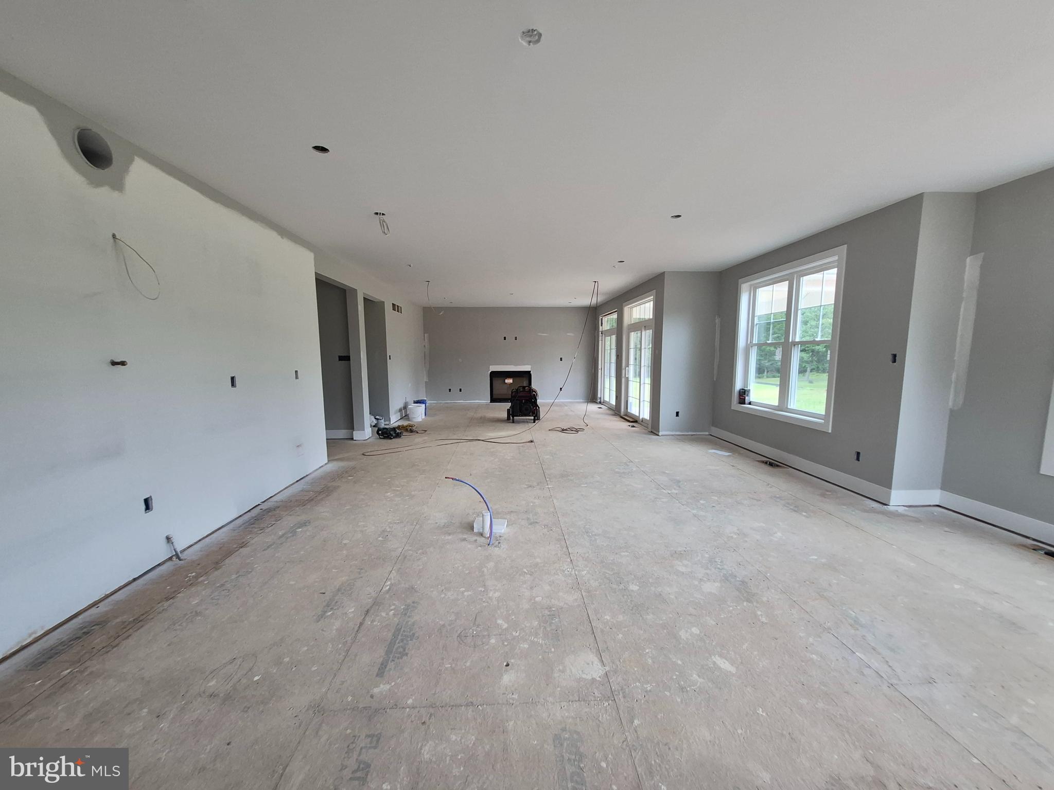 TANGLEWOOD - Residential