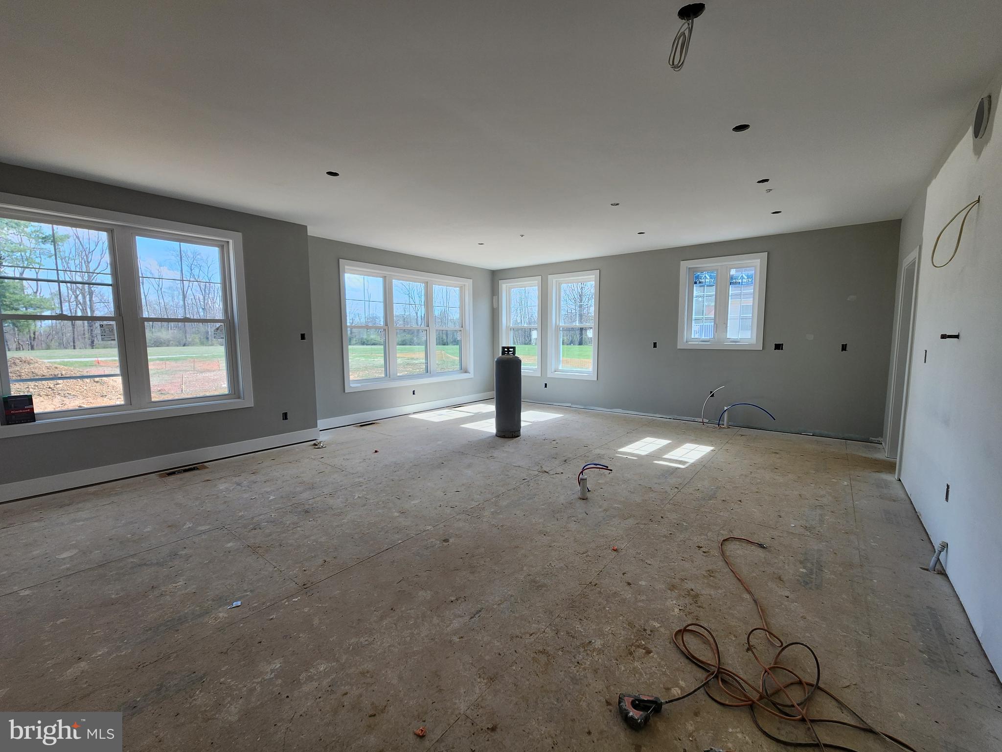 TANGLEWOOD - Residential