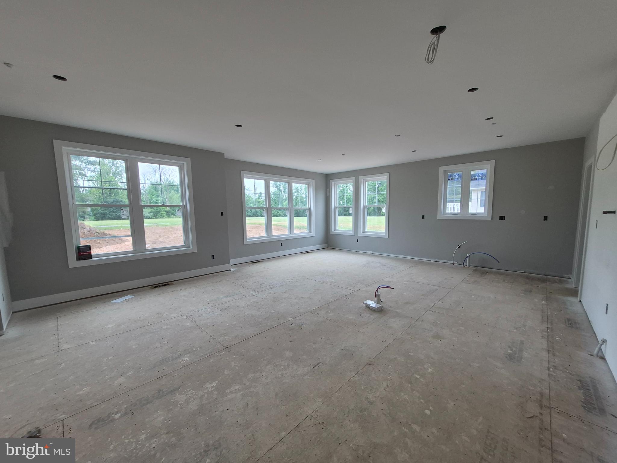 TANGLEWOOD - Residential