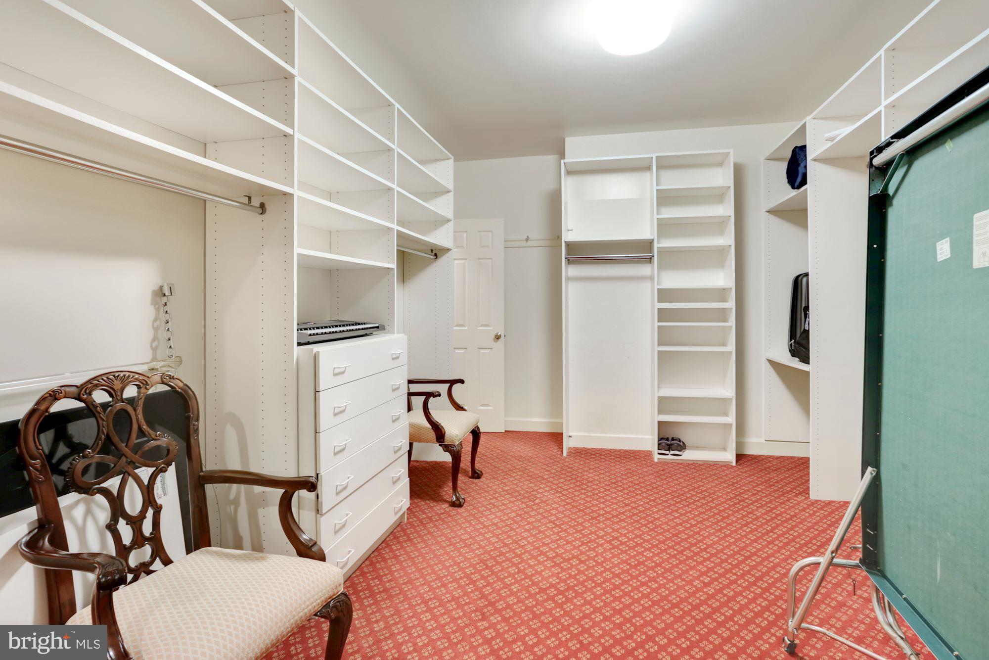 AVENEL - Residential