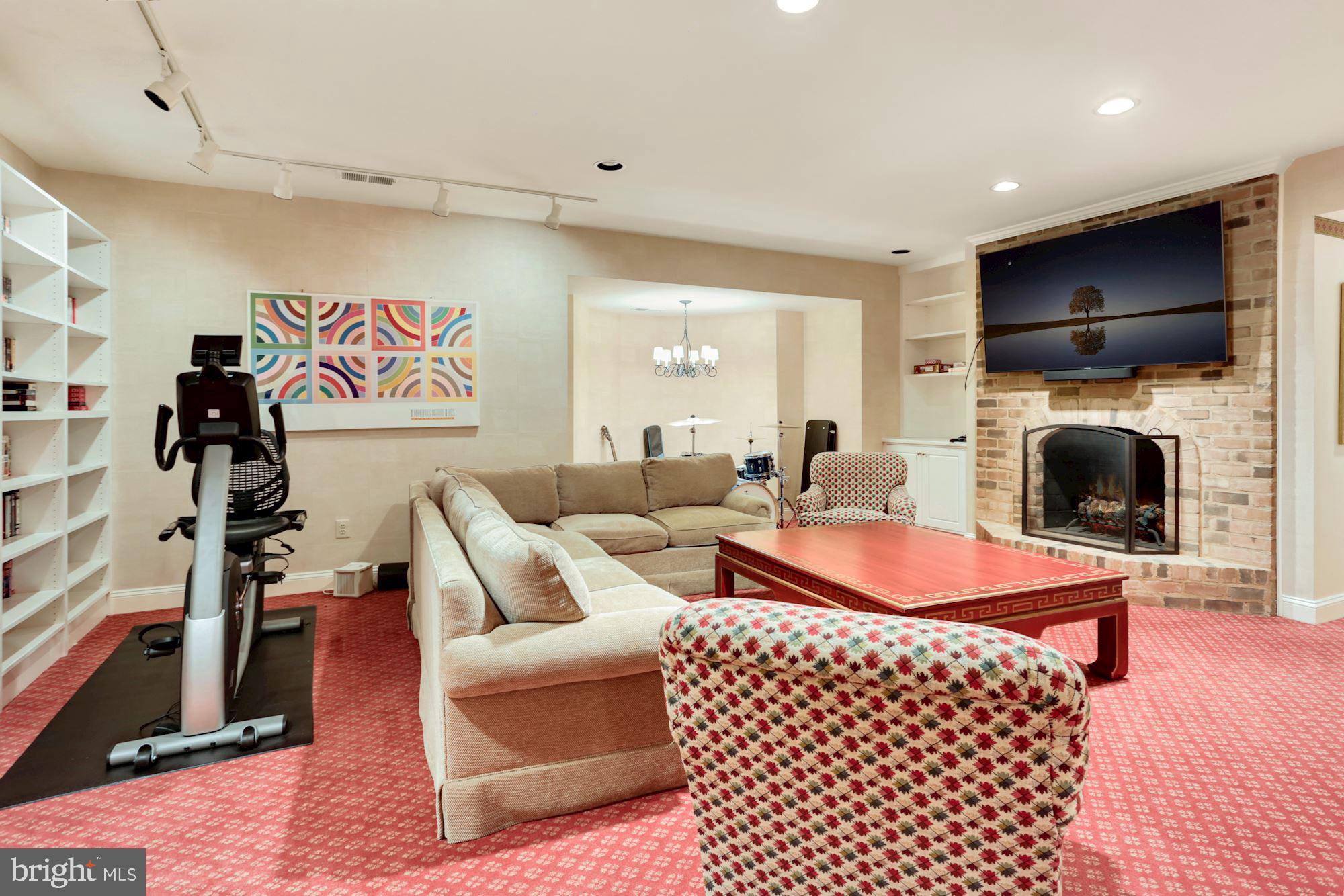 AVENEL - Residential