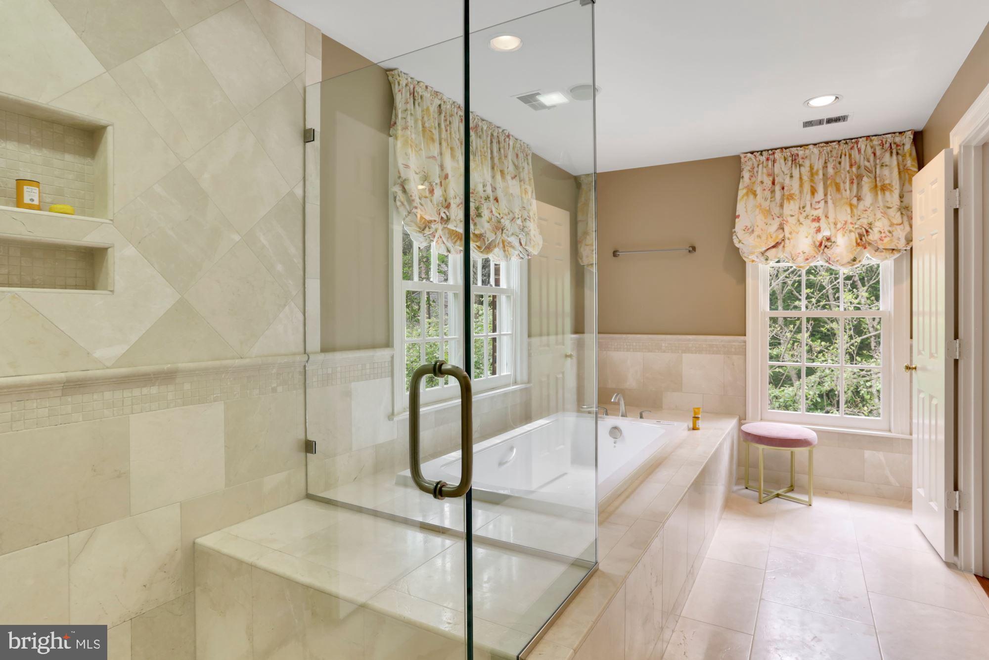 AVENEL - Residential