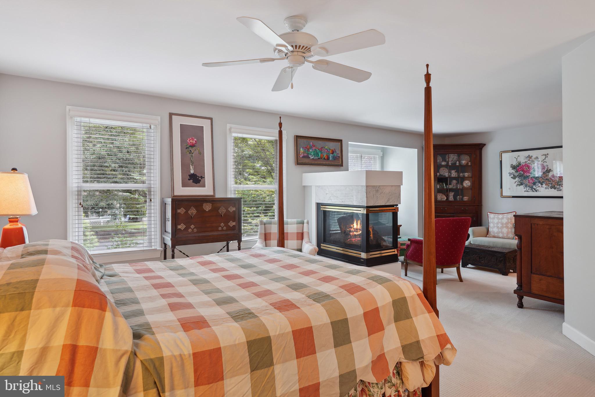 HILLCREST - Residential