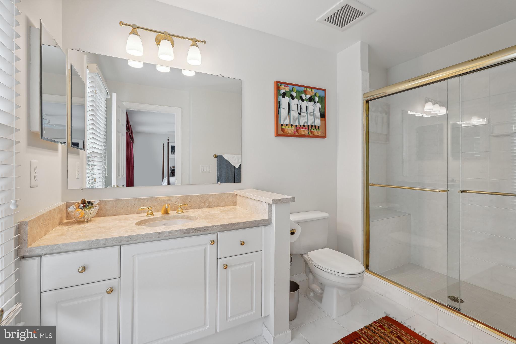 HILLCREST - Residential