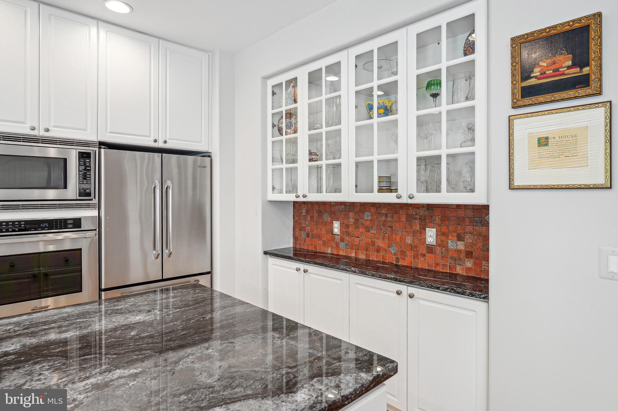 HILLCREST - Residential