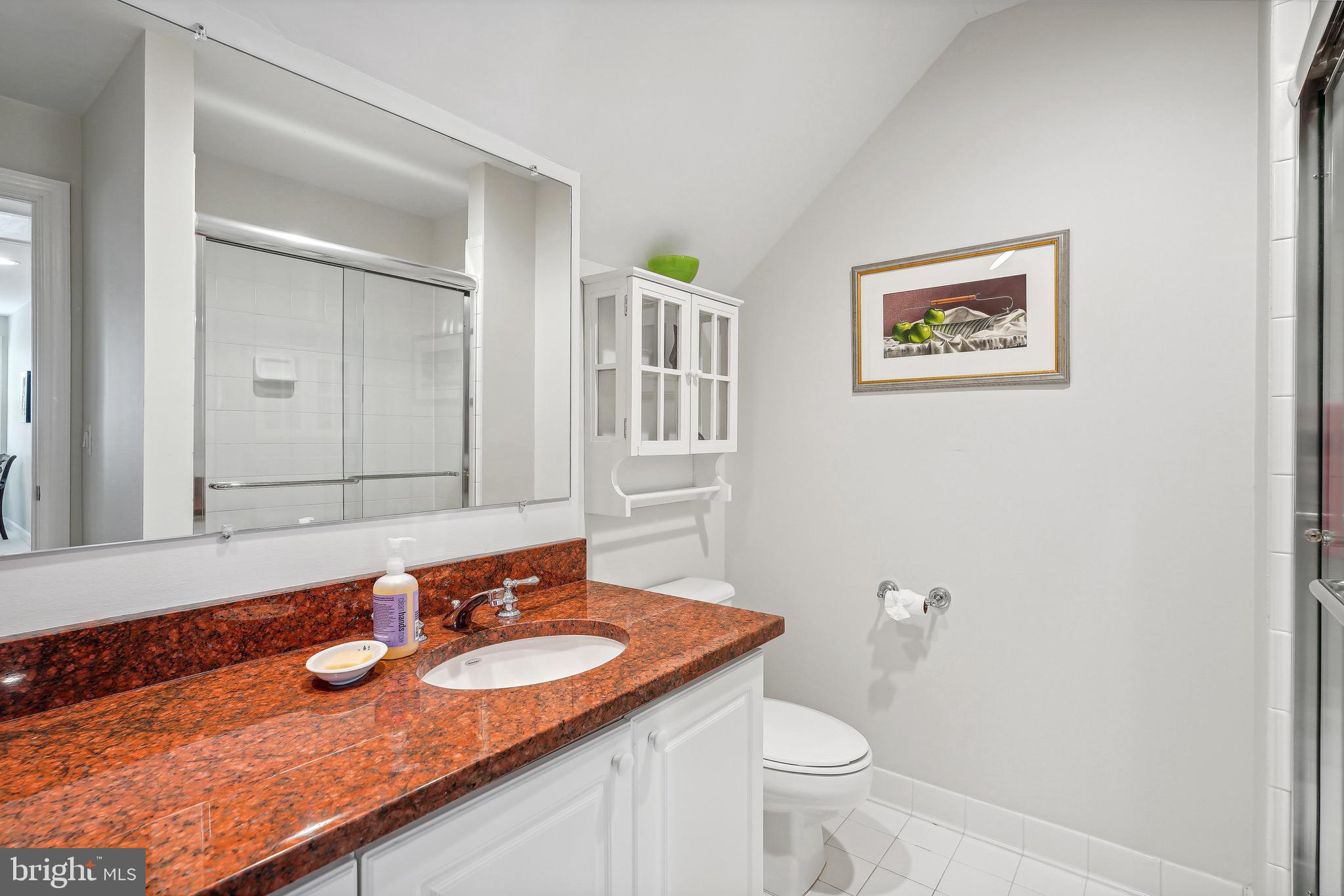 HILLCREST - Residential