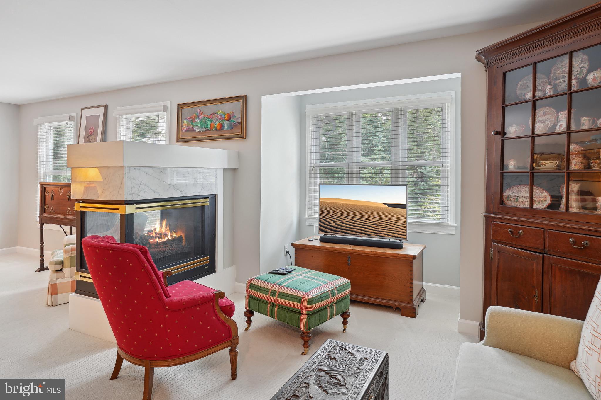 HILLCREST - Residential