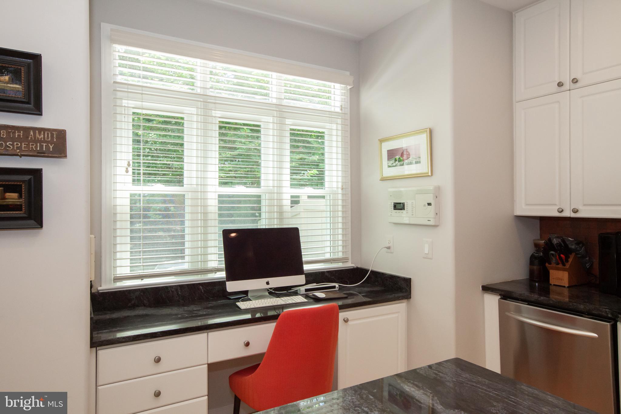 HILLCREST - Residential