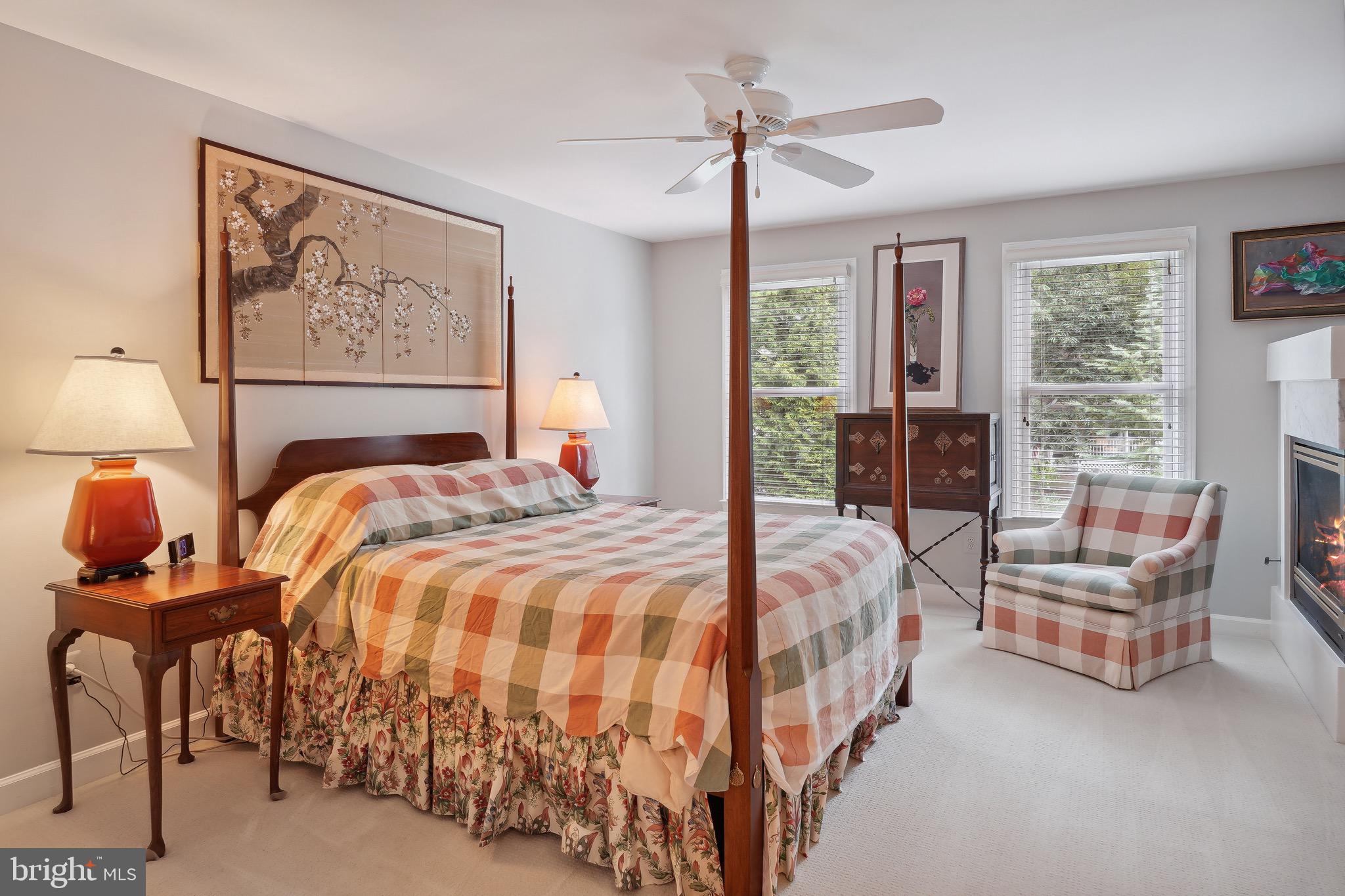 HILLCREST - Residential