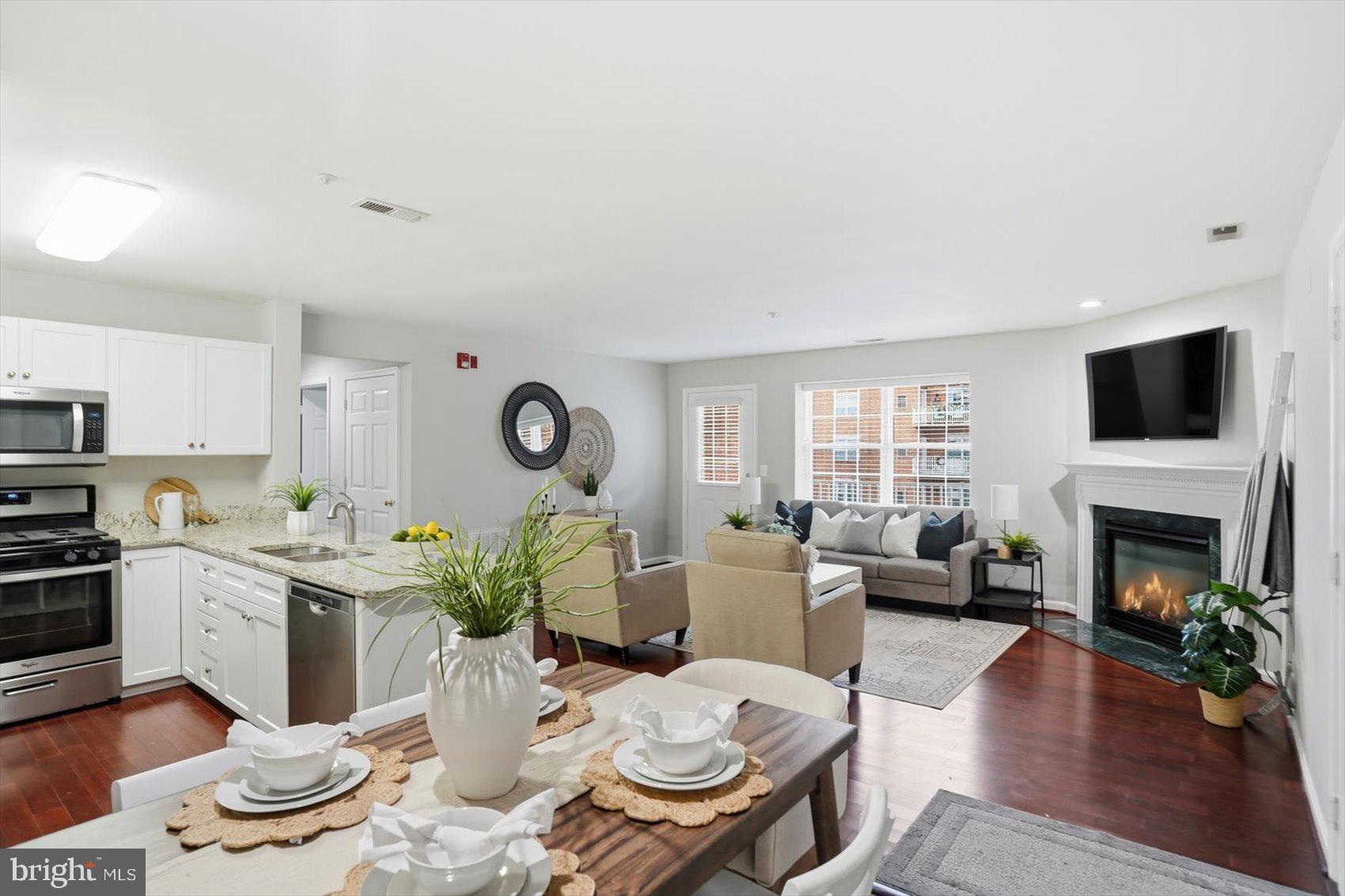 MAYS CHAPEL - Residential