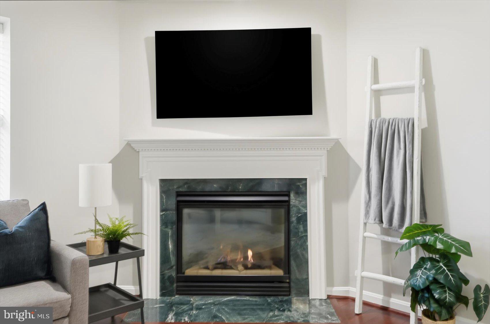 MAYS CHAPEL - Residential