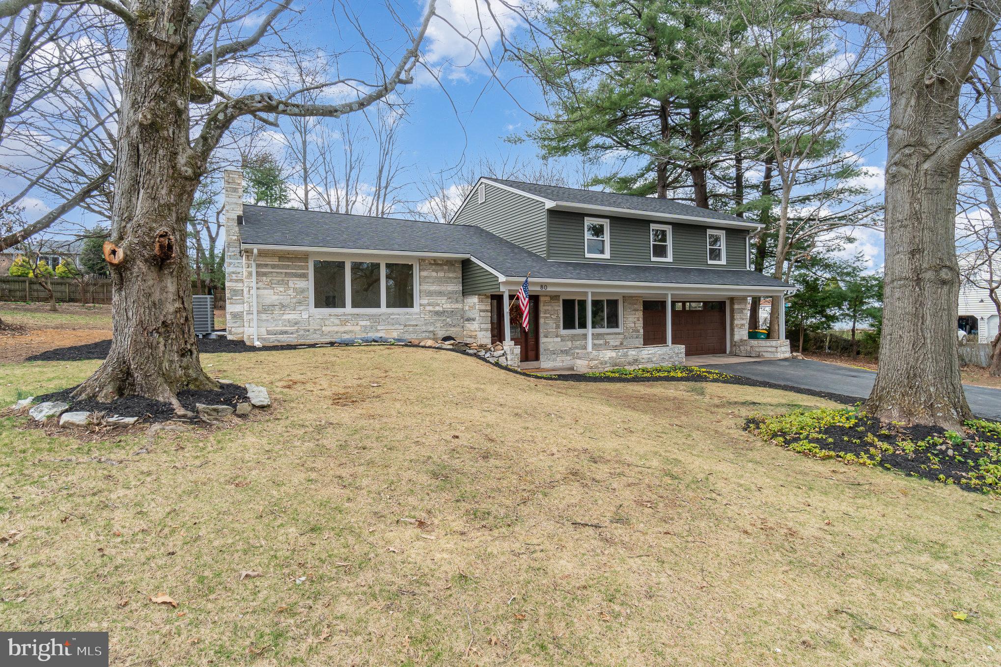 HUNTERS POINT - Residential