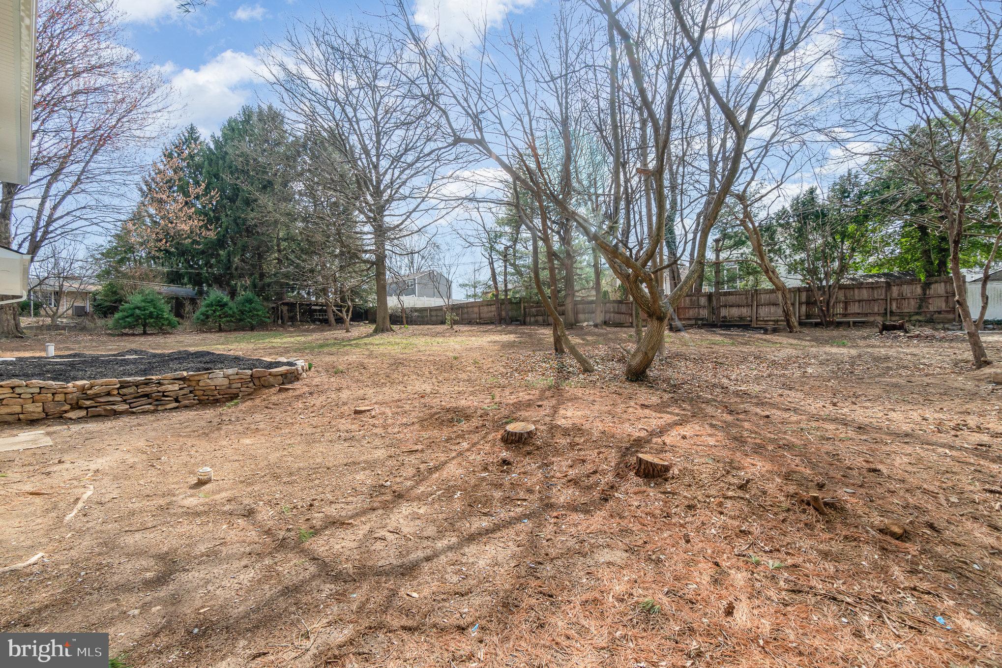 HUNTERS POINT - Residential